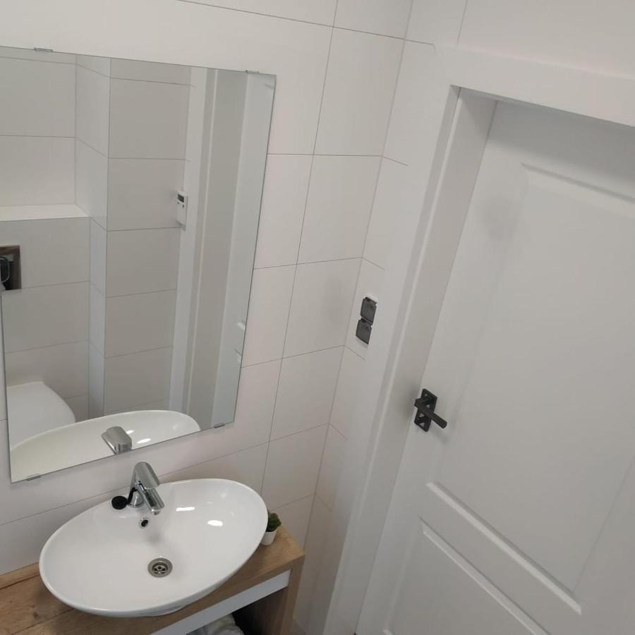 Apartamento Dom Na Klifie Miedzyzdroje Exterior foto